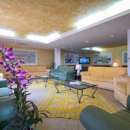 Borgo Saraceno Hotel-Residence سانتا تيريزا غالّورا المظهر الخارجي الصورة