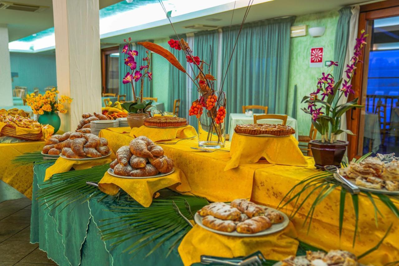 Borgo Saraceno Hotel-Residence سانتا تيريزا غالّورا المظهر الخارجي الصورة