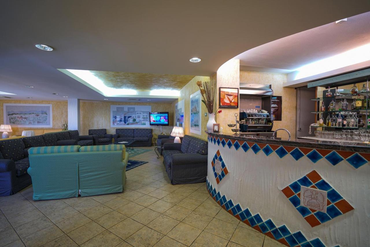 Borgo Saraceno Hotel-Residence سانتا تيريزا غالّورا المظهر الخارجي الصورة