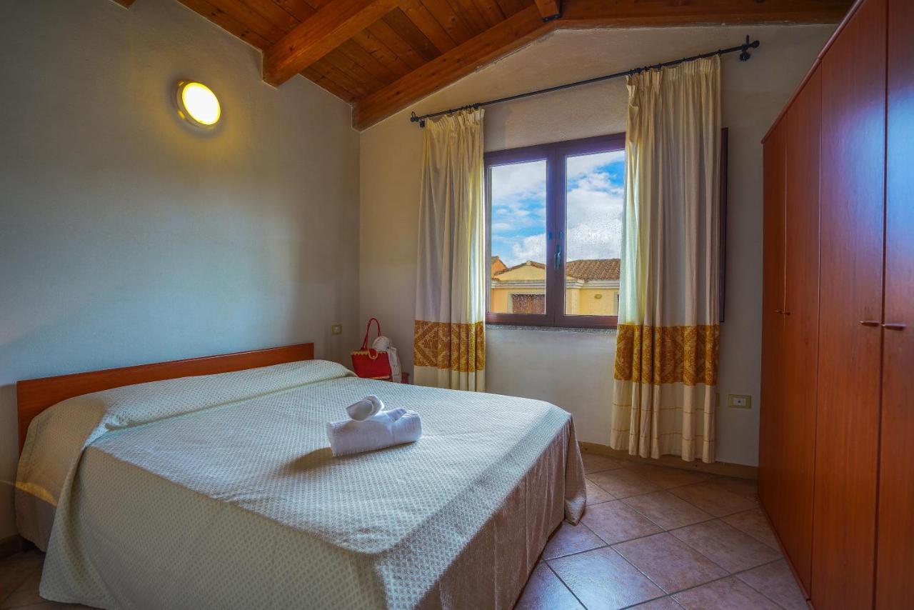 Borgo Saraceno Hotel-Residence سانتا تيريزا غالّورا المظهر الخارجي الصورة