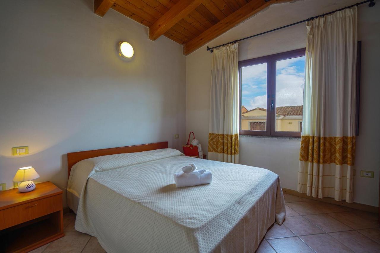 Borgo Saraceno Hotel-Residence سانتا تيريزا غالّورا المظهر الخارجي الصورة